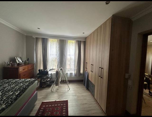 1 BEDROOM PROPERTY TO RENT IN NEWLANDS